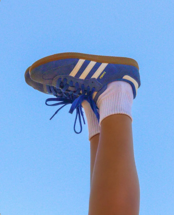 white quater socks